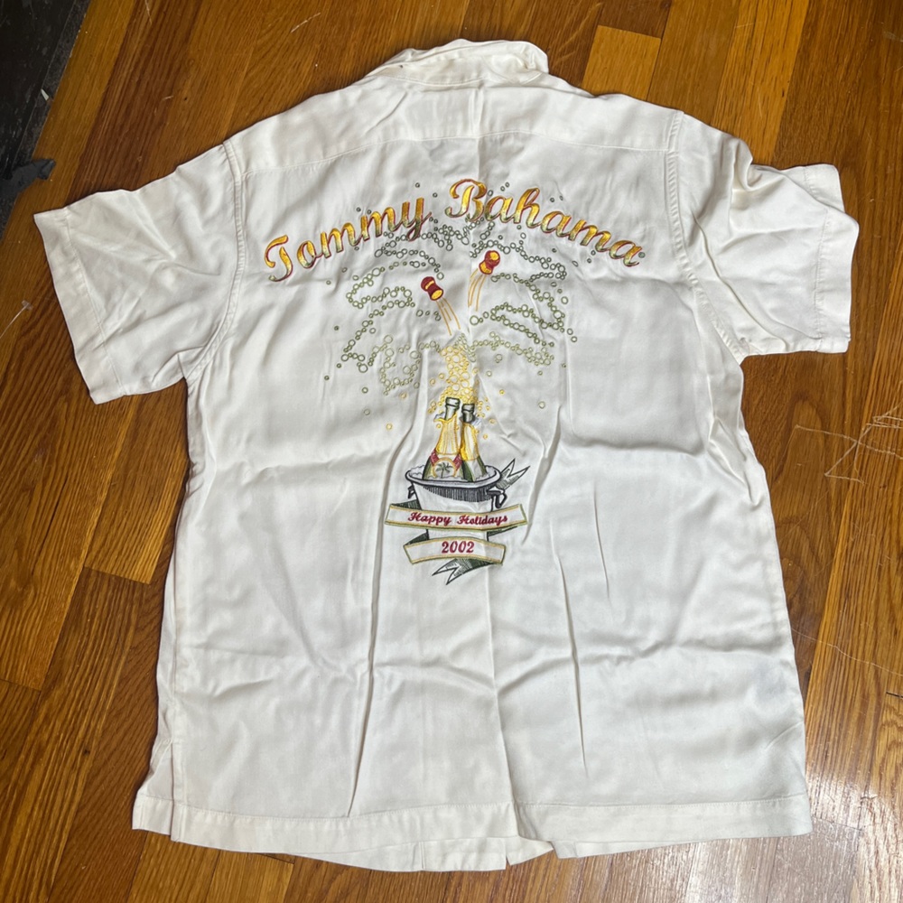 Tommy Bahama Mens XS Ivory Embroidered Happy Holidays 2002 Christmas Shirt